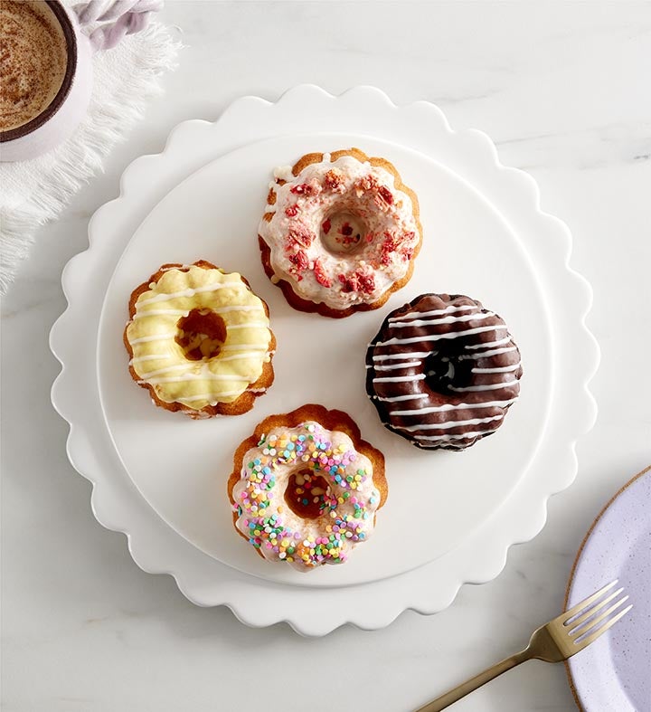 Signature Bundt Cake Assortment™ with Gourmet Drizzled Strawberries