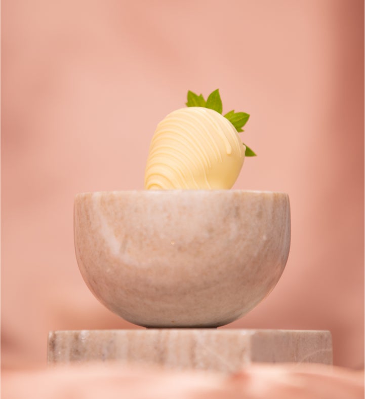 Artisan Belgian White Chocolate Strawberries